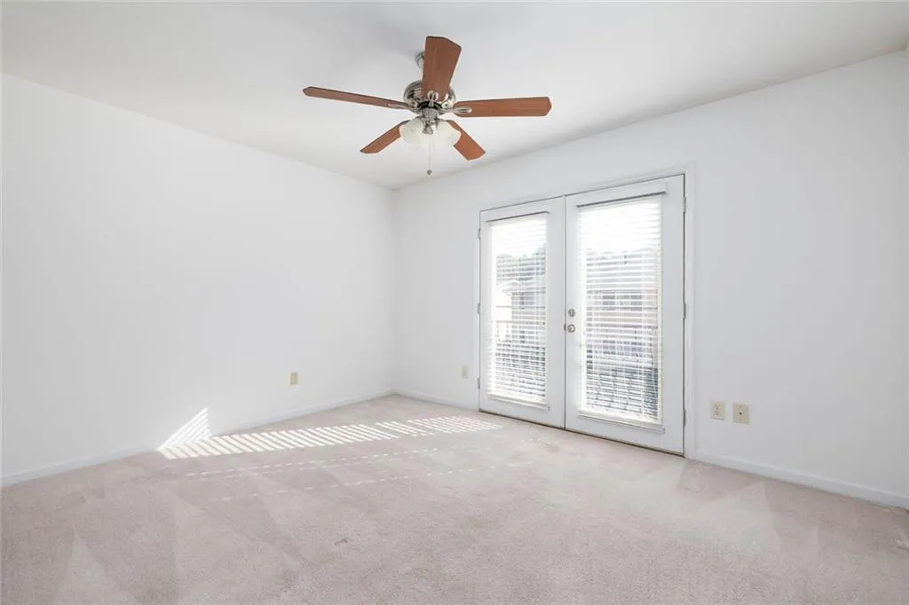 Atlanta, Georgia 30319, United States, 2 Bedrooms Bedrooms, ,3 BathroomsBathrooms,Residential,Active,188027