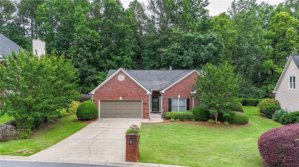 2949 Spotted Pony Court, Acworth, Georgia image 1