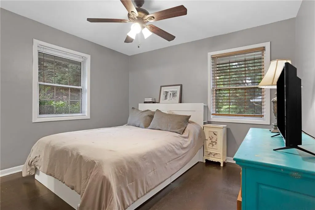 Smyrna, Georgia 30080, United States, 4 Bedrooms Bedrooms, ,4 BathroomsBathrooms,Residential,Active,141663