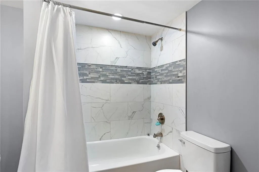 Smyrna, Georgia 30080, United States, 4 Bedrooms Bedrooms, ,4 BathroomsBathrooms,Residential,Active,141663