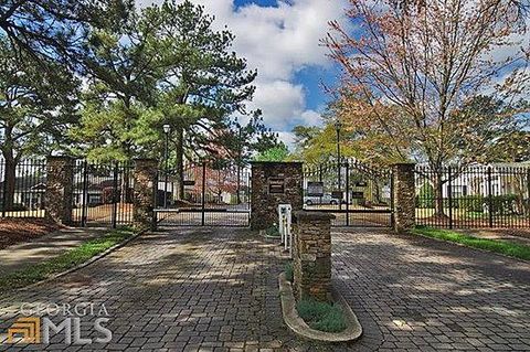 Condo For Rent - 1581 Stone Gate Lane<br/> Atlanta, GA 30317