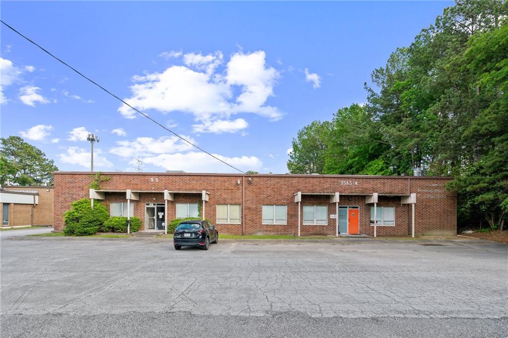 3565 Mccall Place