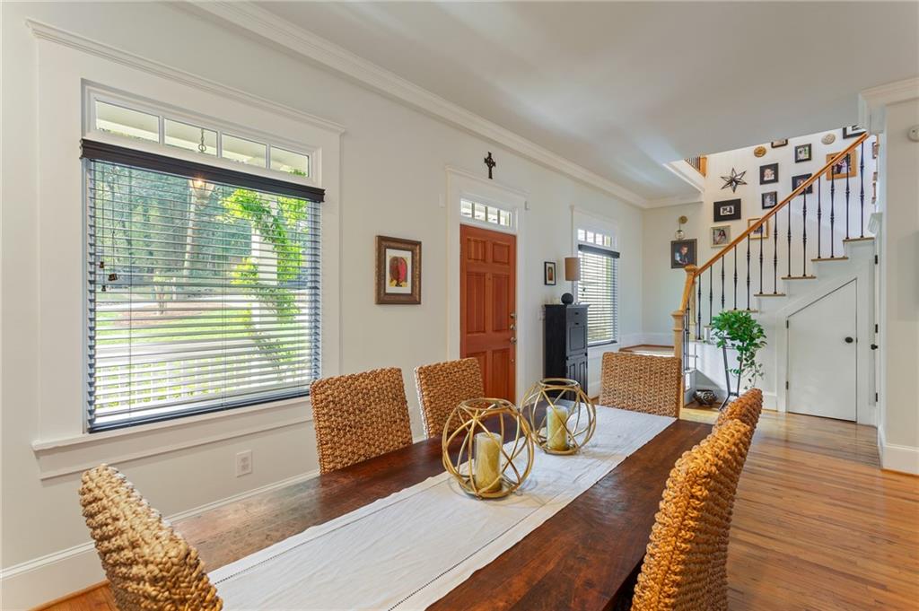 2376 Bernard Road NW