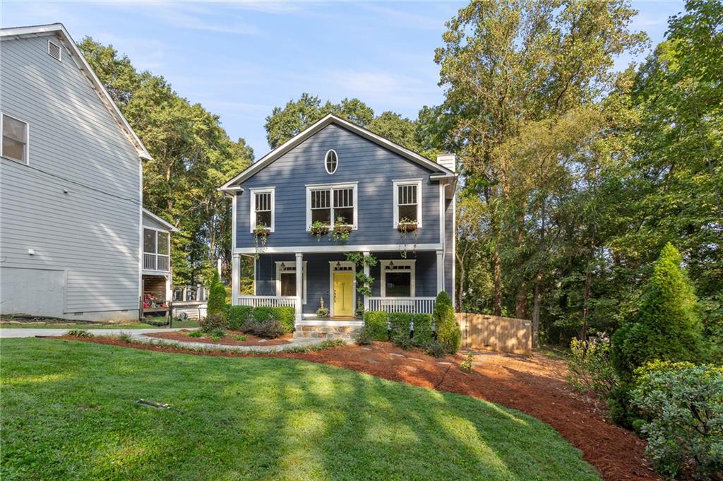 2376 Bernard Road NW