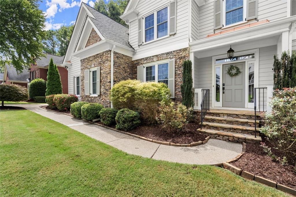2750 Towne Village Drive NW