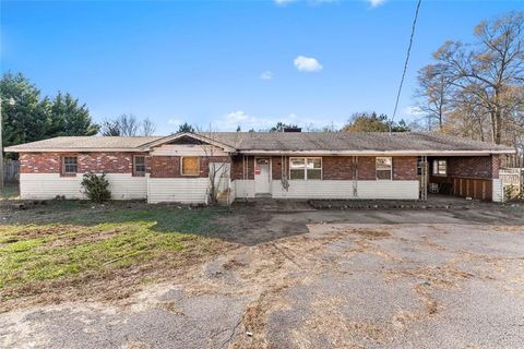 2116 MEMORIAL PARK Drive Gainesville GA 30504