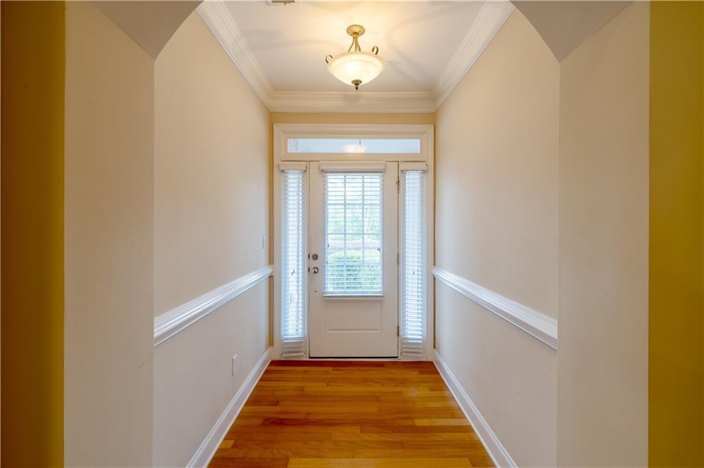 2644 Gadsen Walk