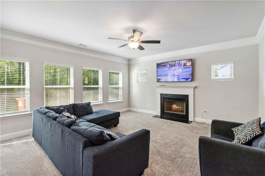 154 Laurel Cove Drive, Hoschton, Georgia image 7
