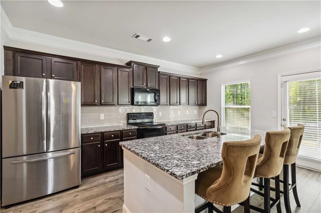 154 Laurel Cove Drive, Hoschton, Georgia image 12