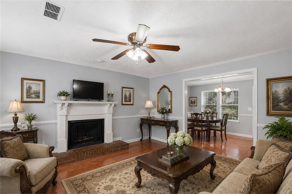4349 Windward Lane
