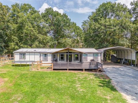 135 Little Creek Lane Resaca GA 30735