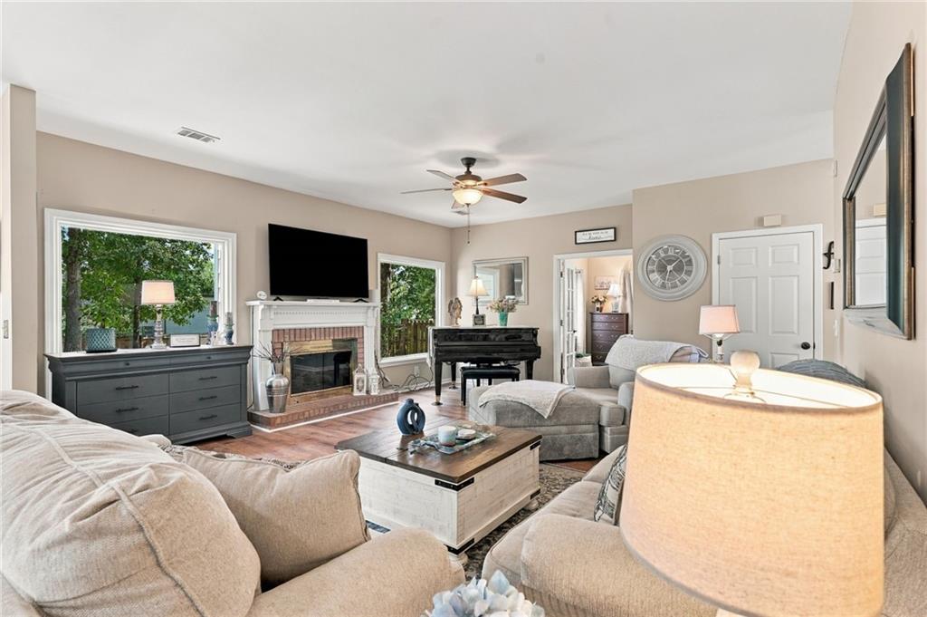 475 Leggett Drive