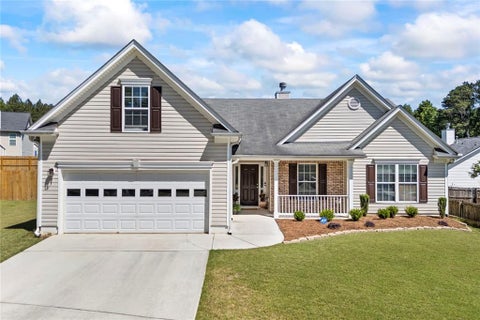 Homes For Sale - 3157 Nikle Creek Cove<br/> Snellville, GA 30039