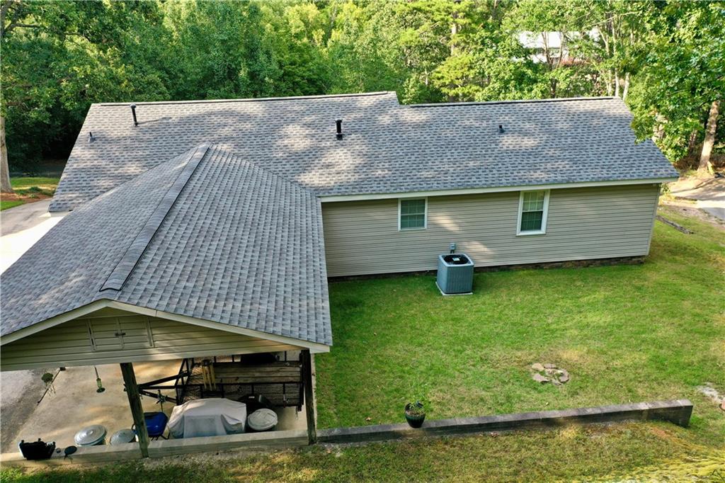 12 Indian River Road SE