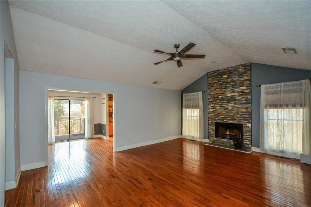 1113 Capital Club Circle NE