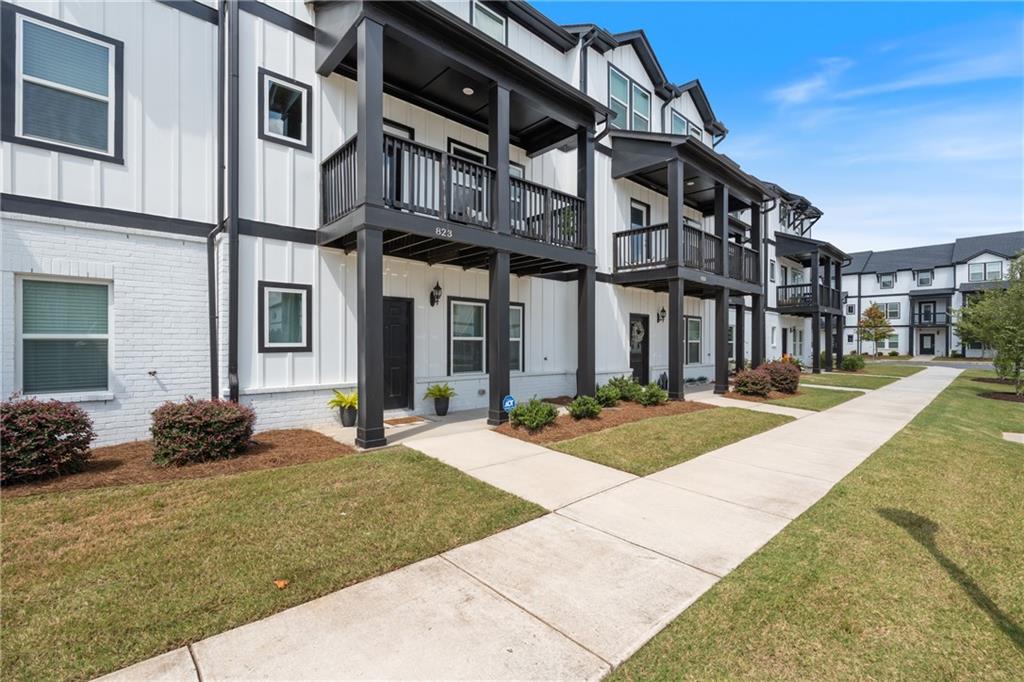 Ridgewalk Landing - Residential