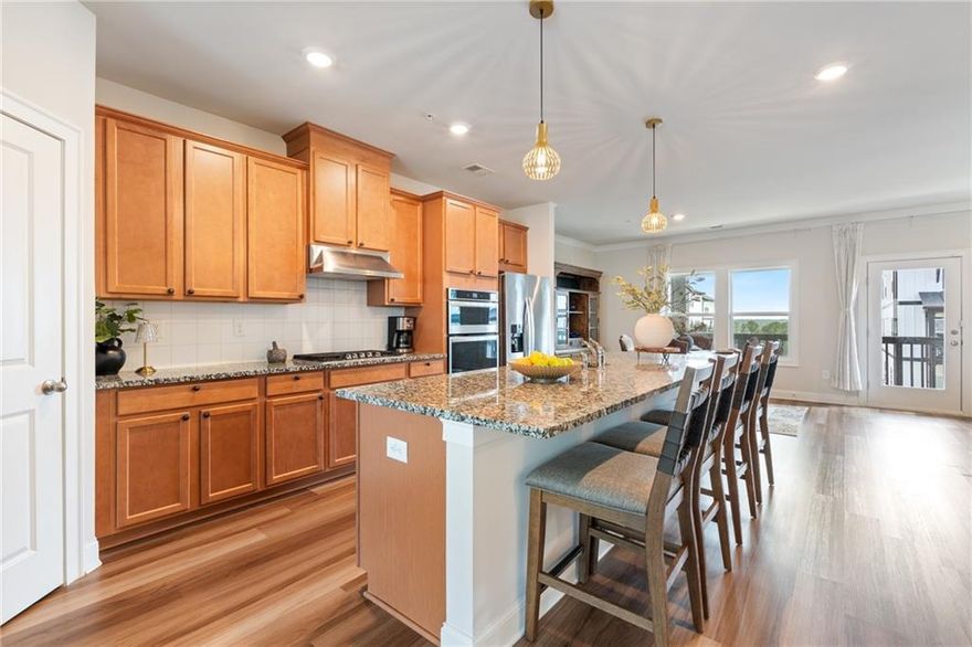 **SELLER PAYING $10,000 TOWARDS BUYER'S CLOSING COST PLUS LEAVING ALL APPLIANCES - INCLUDING 2 REFRIGERATORS AND THE WASHER AND DRYER!** PRIME LOCATION, IMMACULATE TOWNHOME, MOVE-IN-READY AND CERTIFIED ENERGY EFFICIENT AND HIGH SPEED FIBER OPTIC INTERNET!! **
Welcome to a VIBRANT lifestyle in the heart of Woodstock! This beautifully maintained newer townhome offers the perfect blend of CONVENIENCE, comfort, and community. Nestled in a prime area, you’ll be just steps from The Outlet Shoppes of Atlanta, Costco, multiple parks for hiking, mountain biking, fishing, and kayaking, plus a scenic trail system that leads you straight into downtown Woodstock—home to amazing SHOPPING, DINING, and CONCERTS. Commuting is a breeze with quick access to I-575 and the Peach Pass lane for an easy drive into Atlanta.
Inside, you’ll find an open floor plan with a spacious kitchen featuring warm wood cabinetry, a massive island, stainless steel appliances, and granite countertops. The oversized breakfast/dining area is perfect for family gatherings, while the cozy deck offers a peaceful view of wooded privacy and a small mountain range.
This home boasts four generously sized bedrooms, including a luxurious owner’s suite with a walk-in shower, double vanities, and a large walk-in closet. A main-level bedroom with a full bath makes an ideal teen or in-law suite.
Community amenities include a sparkling pool and walking trails, adding to the outdoor lifestyle. Whether you’re looking for a move-in ready home or a turnkey investment property, this immaculate townhome checks all the boxes.
Don’t miss your chance to own in one of Woodstock’s most sought-after locations—schedule your showing today!