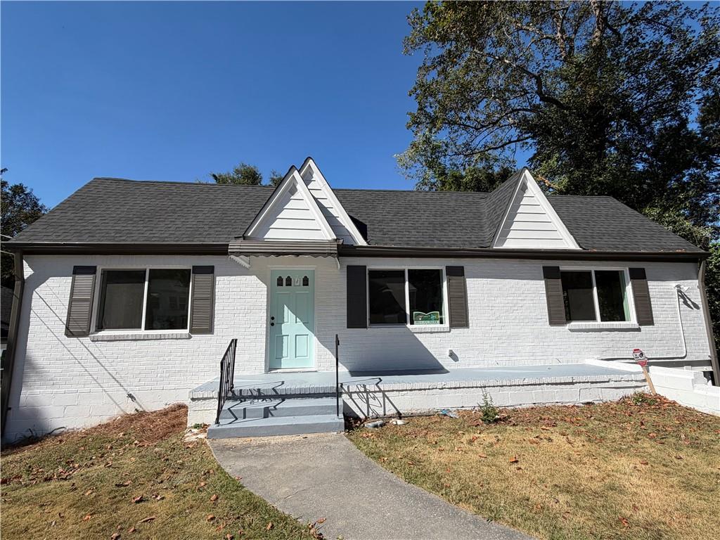 Welcome to 141 Stafford Street SW—an all-brick, beautifully renovated 4BR/3BA home in the heart of Atlanta’s vibrant Westside. Fully updated with a brand-new roof, new windows, and fresh finishes throughout, this move-in-ready residence showcases a gourmet kitchen with white shaker cabinets, quartz countertops, a seated island bar, and stainless-steel appliances. The main-level owner’s suite offers a walk-in closet and a sleek, refreshed bath. A full, finished basement adds true flexibility with a complete second kitchen (appliances included), laundry, and a full bath—ideal for guests, a home gym, or a media space. The basement features its own dedicated AC, enhancing comfort and contributing to overall energy efficiency. Enjoy close proximity to the BeltLine, Mercedes-Benz Stadium, Lee + White Food & Beverage District, and downtown attractions. Easy access to I-20 and major thoroughfares makes commuting a breeze. Whether you’re a first-time buyer, investor, or seeking a stylish city retreat, this Westside gem checks all the boxes.