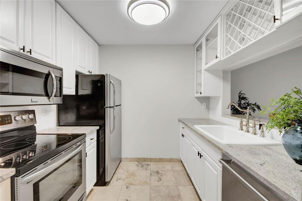 3655 Habersham Road NE B141
