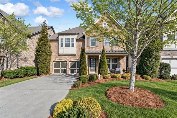 11395 EASTHAVEN PL, JOHNS CREEK, GA 30097 - Image 8dc3a03b17561e00281b6a35ff2fb3a2/1295991264