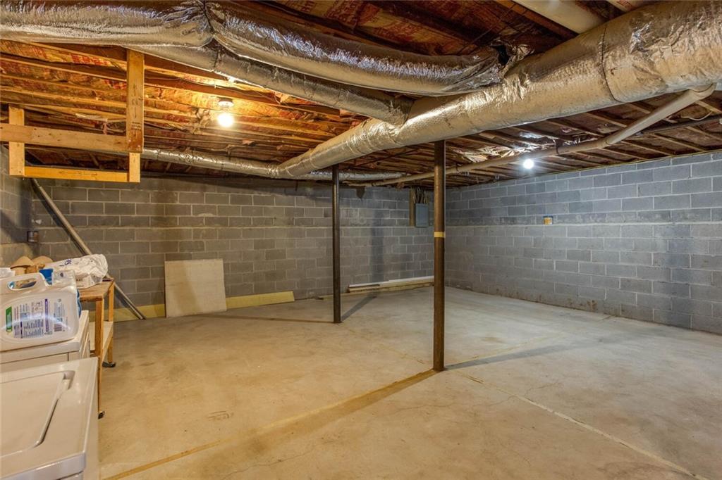 Zachary Woods - Residential