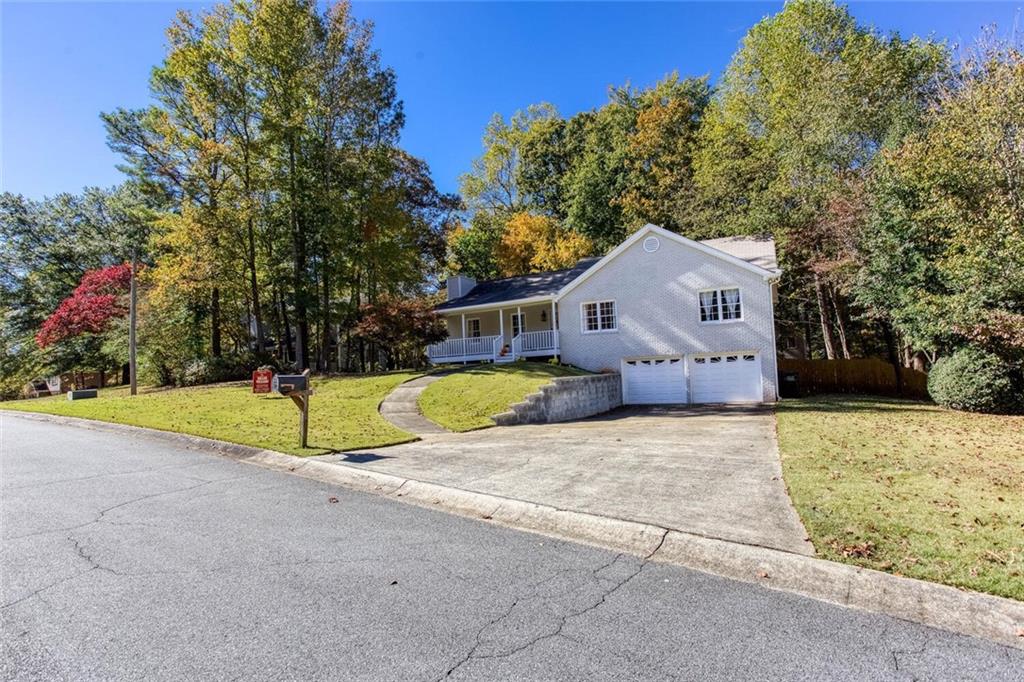 Zachary Woods - Residential