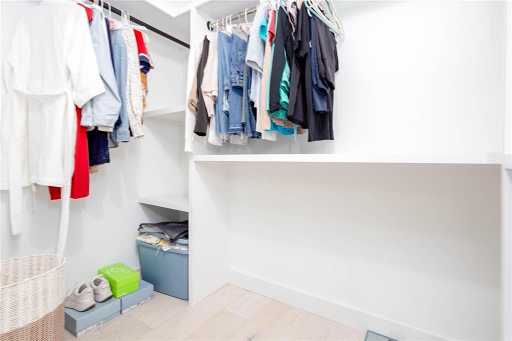 Zachary Woods - Residential