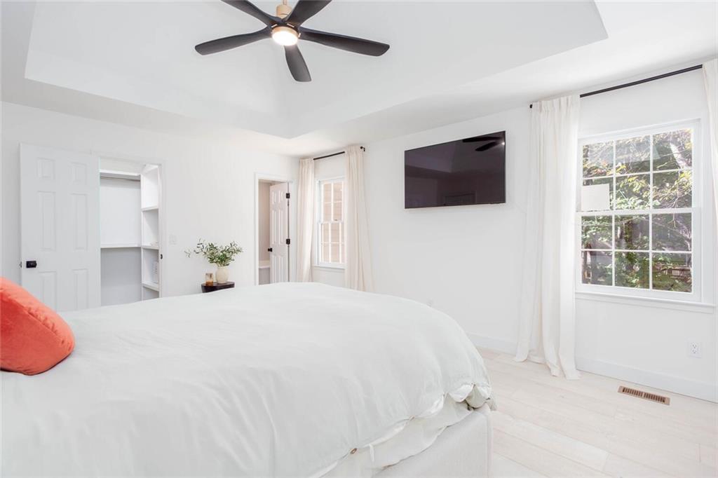 Zachary Woods - Residential