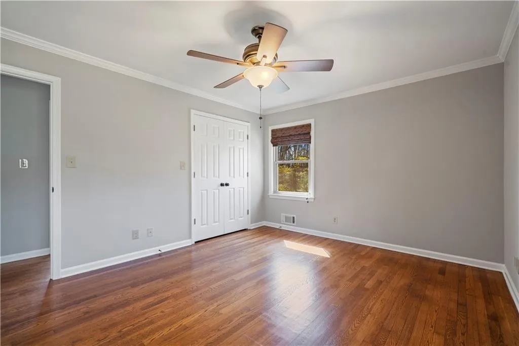 Roswell, Georgia 30075, United States, 3 Bedrooms Bedrooms, ,3 BathroomsBathrooms,Residential,Pending,1027