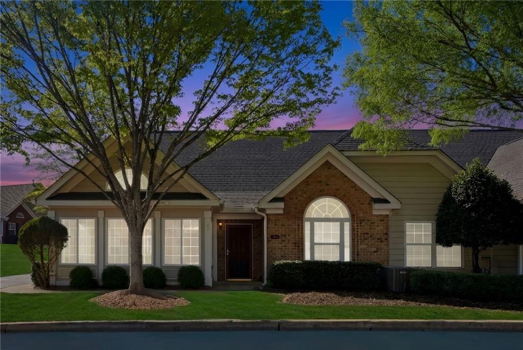2994 Oakside Circle