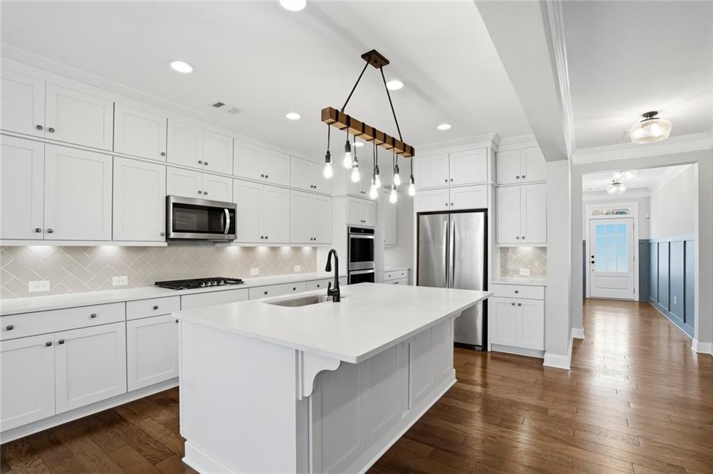 4105 Bellehurst Lane