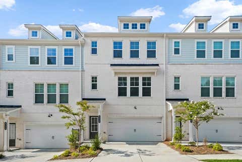 Townhouse For Sale - 6230 Kenbrook Drive<br/> Gwinnett County, Tucker, GA 30084