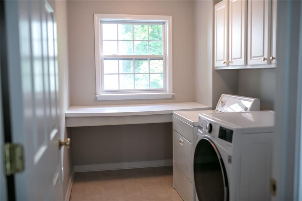 601 Hexham Court, Suwanee, Georgia image 16