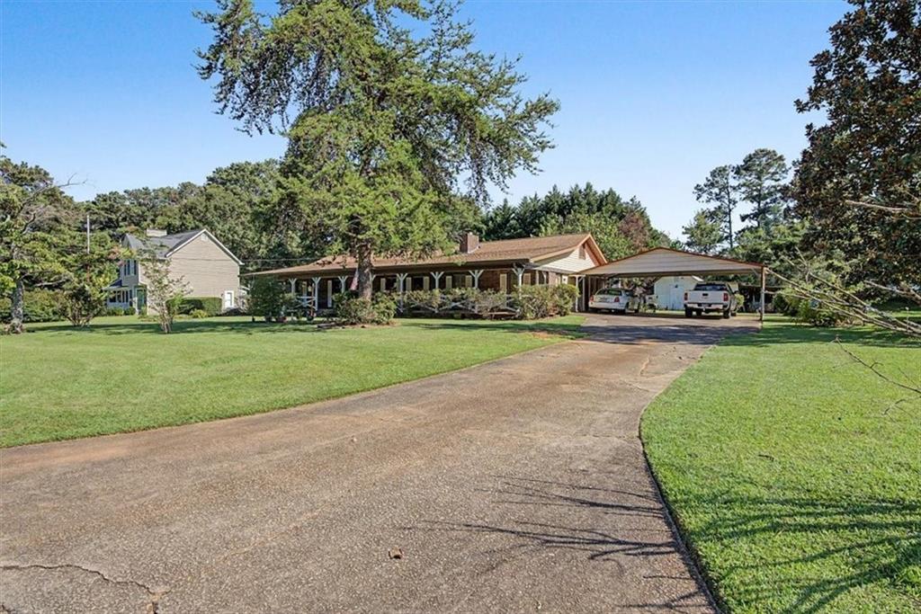 6198 N Summers