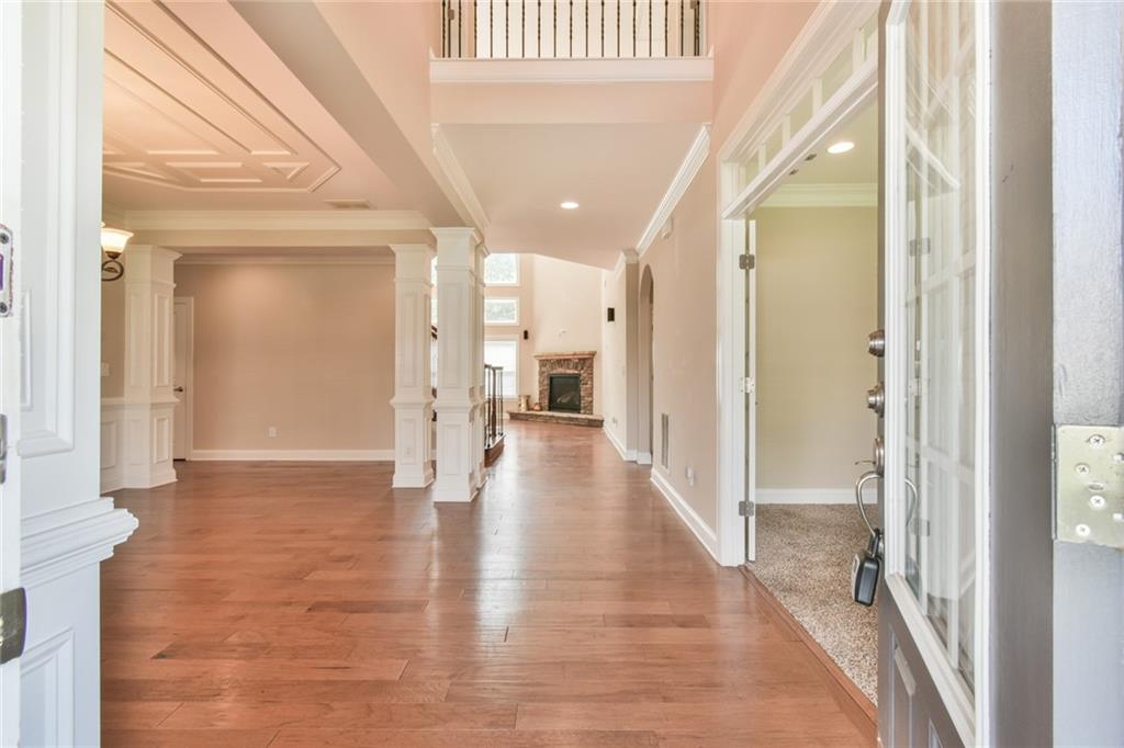 580 La Perla Drive