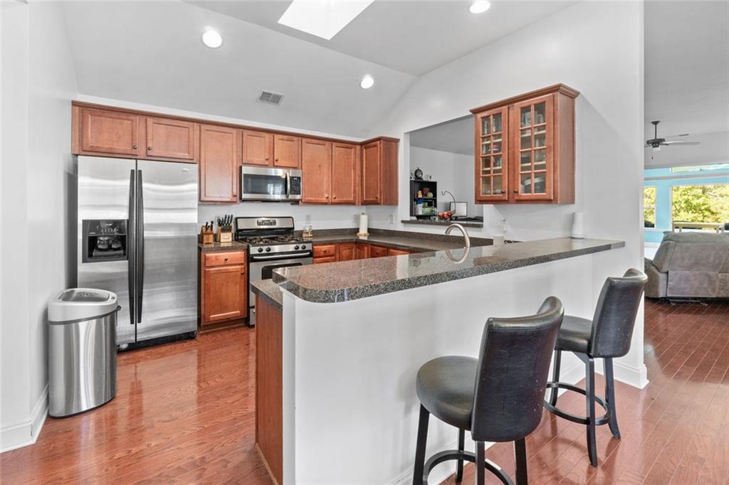 THE COTTAGES OF HERON BAY - Residential