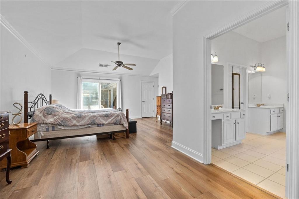 THE COTTAGES OF HERON BAY - Residential