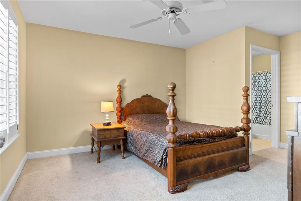 THE COTTAGES OF HERON BAY - Residential