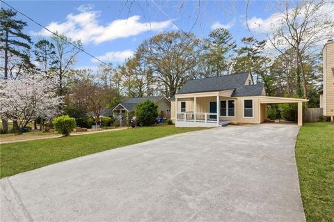 Photo of 599 Daniel Avenue, Decatur, GA 30032 (MLS # 7700031)