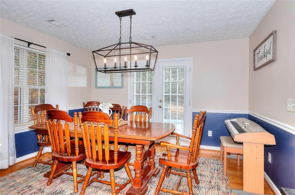 Vinnys Lake - Residential