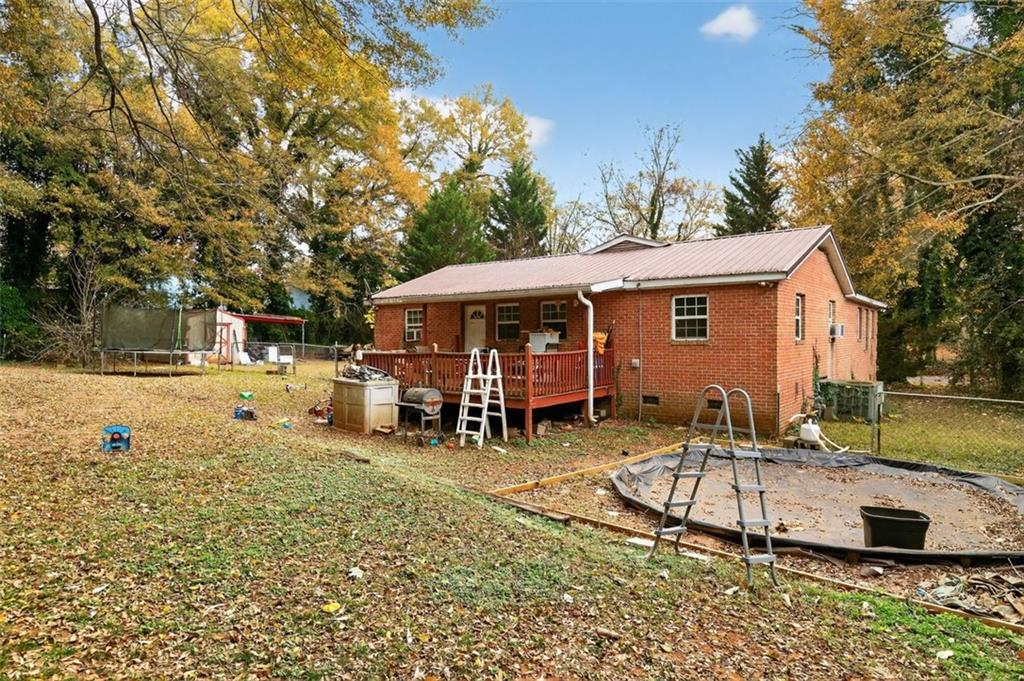 407 E 18TH Street SW