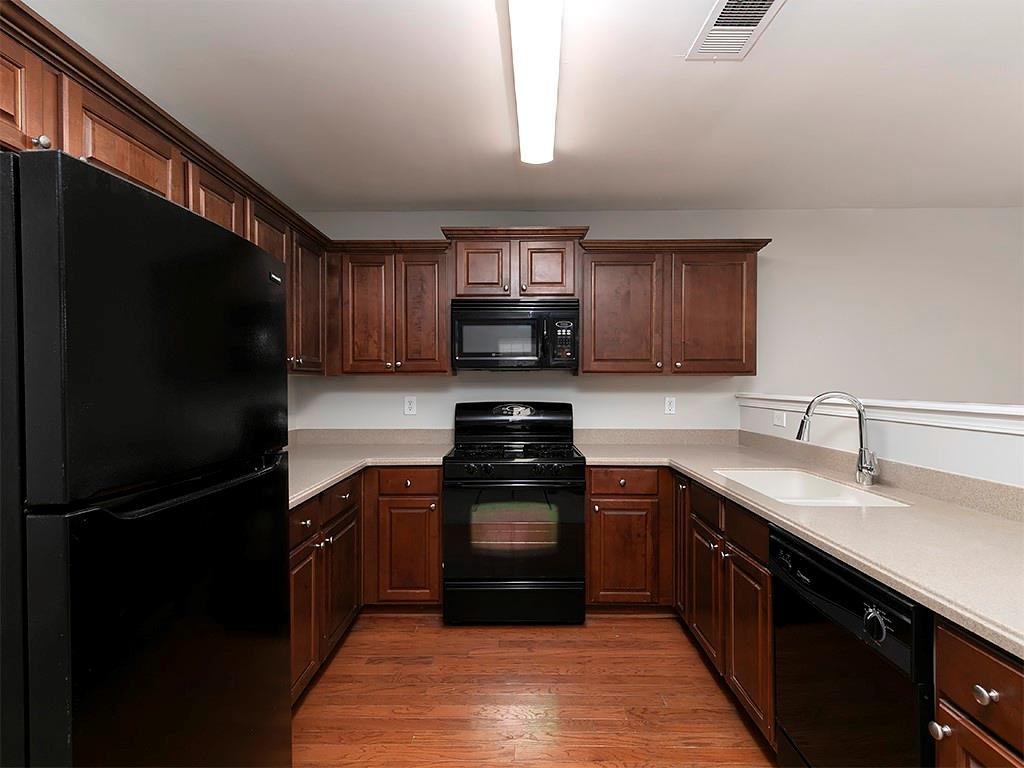 415 Village Way, Woodstock, Georgia image 14