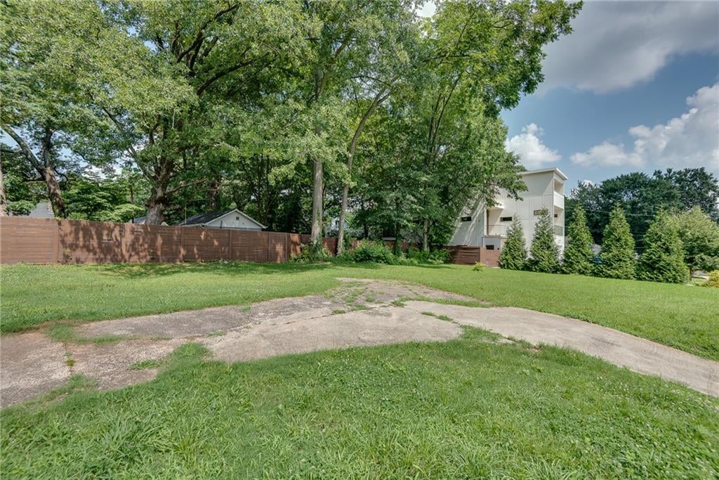 1424 Hosea L Williams Drive NE
