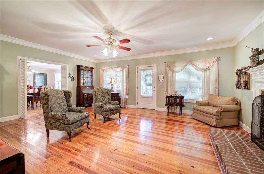1180 Hall Station Road NW