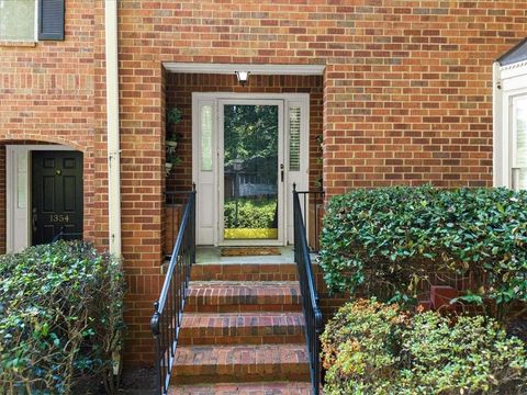 1352 SHEFFIELD GLEN Way NE Atlanta GA 30329