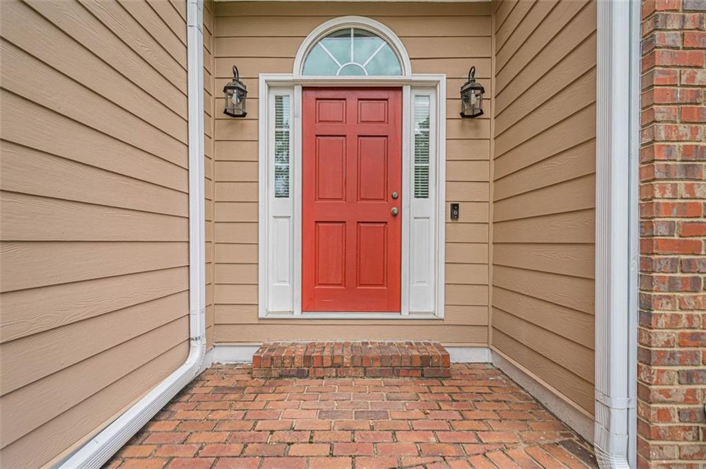 3258 WOODCLIFF Way