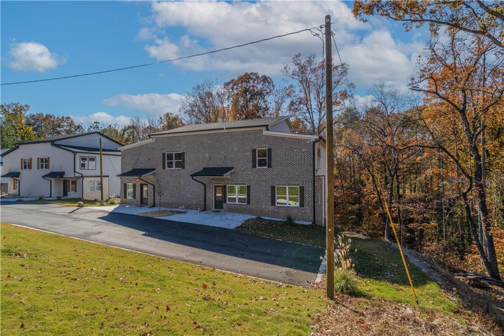 2381 Highpoint Road