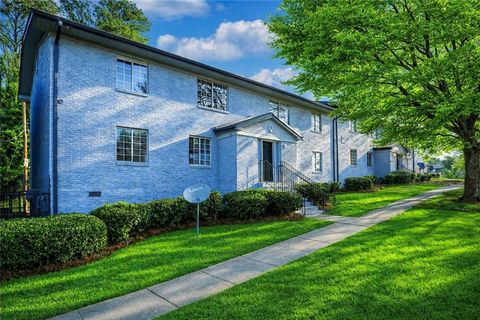 Apartment For Rent - 2065 Alison Court #UNIT 7<br/> Atlanta, GA 30311