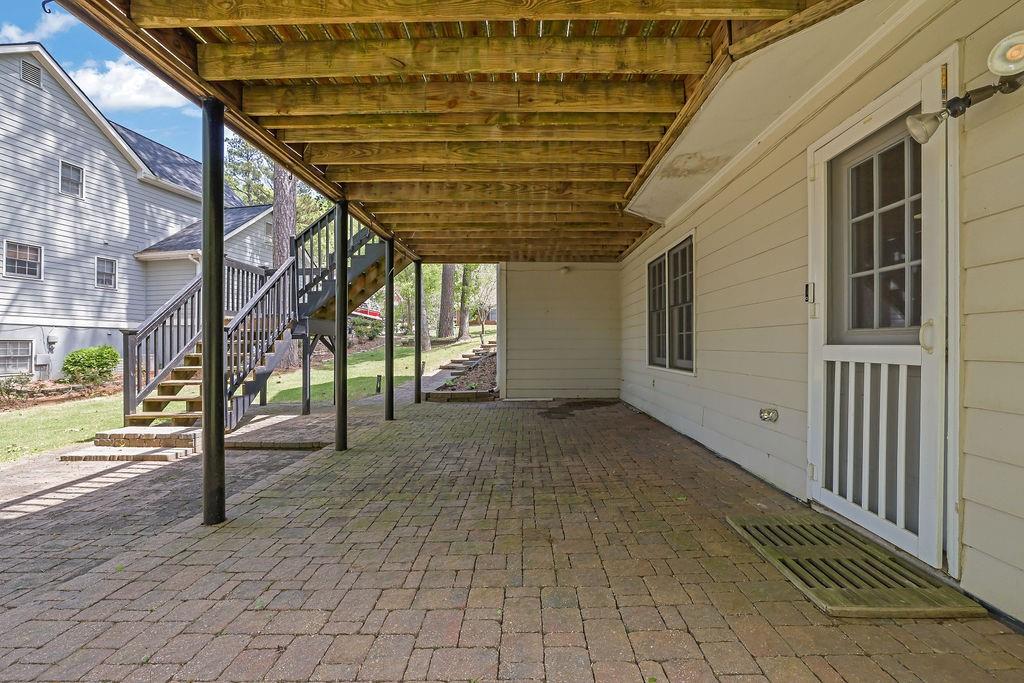 7037 Waters Edge Drive, Stone Mountain, Georgia image 38