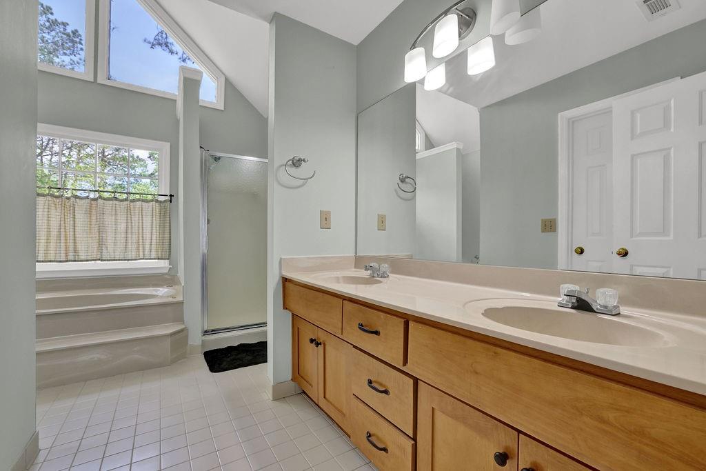 7037 Waters Edge Drive, Stone Mountain, Georgia image 30